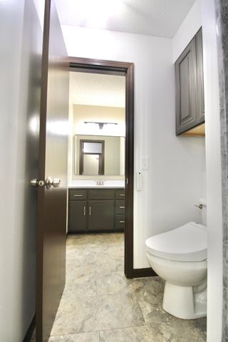 2547 AVENUE H, Council Bluffs, IA 51501