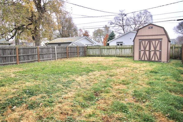 2547 AVENUE H, Council Bluffs, IA 51501