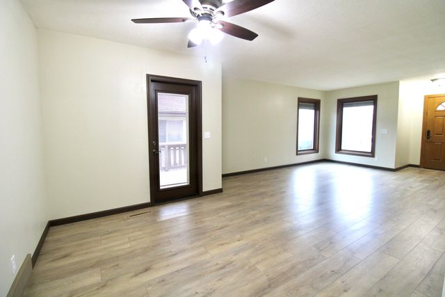 2547 AVENUE H, Council Bluffs, IA 51501