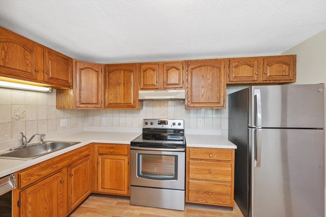 28 Ninth St 304, Medford, MA 02155