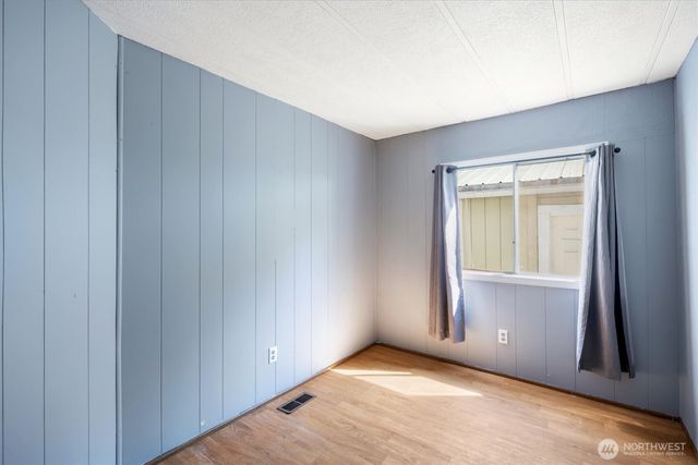 157 Camelot Drive, Castle Rock, WA 98611