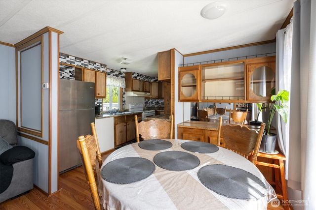 157 Camelot Drive, Castle Rock, WA 98611