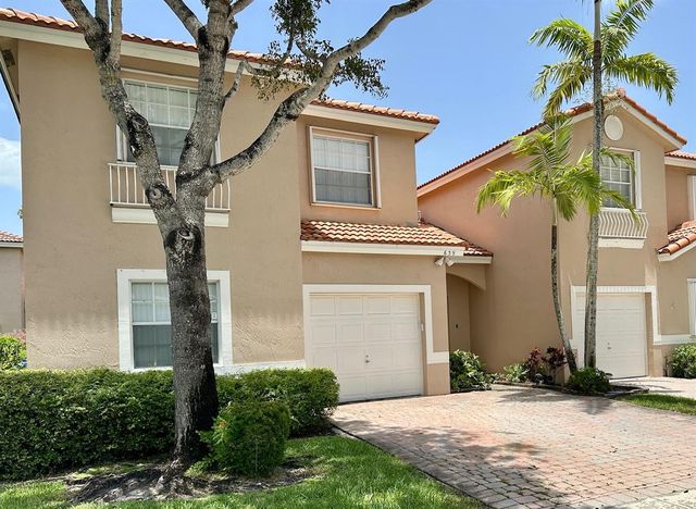 639 NW 130th Way, Pembroke Pines, FL 33028