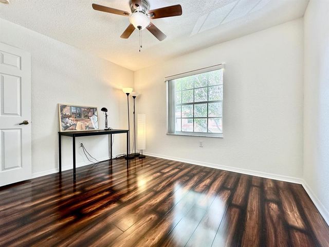 639 NW 130th Way, Pembroke Pines, FL 33028