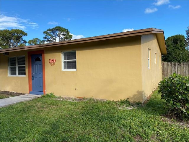 1158 Rosetta, West Palm Beach, FL 33417