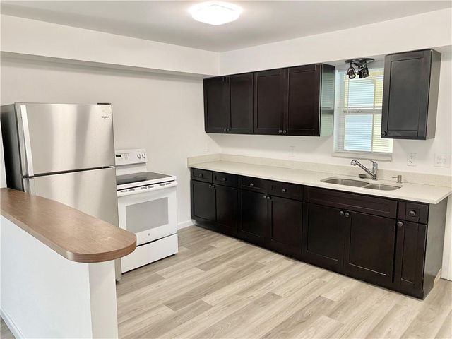 1158 Rosetta, West Palm Beach, FL 33417