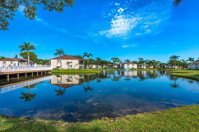 141 Lake Pine Circle A-2, Greenacres, FL 33463