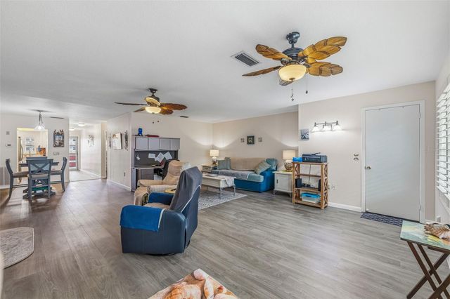 5521 80TH STREET N 212, St Petersburg, FL 33709