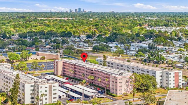 5521 80TH STREET N 212, St Petersburg, FL 33709