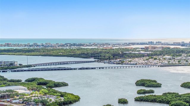 5521 80TH STREET N 212, St Petersburg, FL 33709