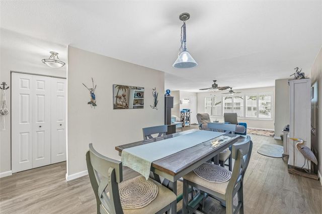 5521 80TH STREET N 212, St Petersburg, FL 33709