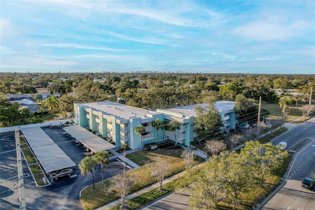 3300 BENEVA 214, Sarasota, FL 34232