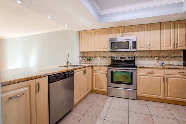 3300 BENEVA 214, Sarasota, FL 34232