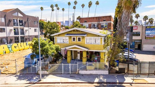 972 S Hoover, Los Angeles, CA 90006