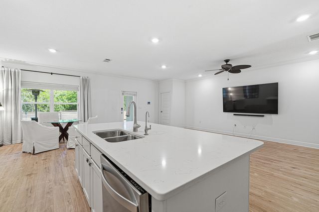 252 JR's Way, Santa Rosa Beach, FL 32459
