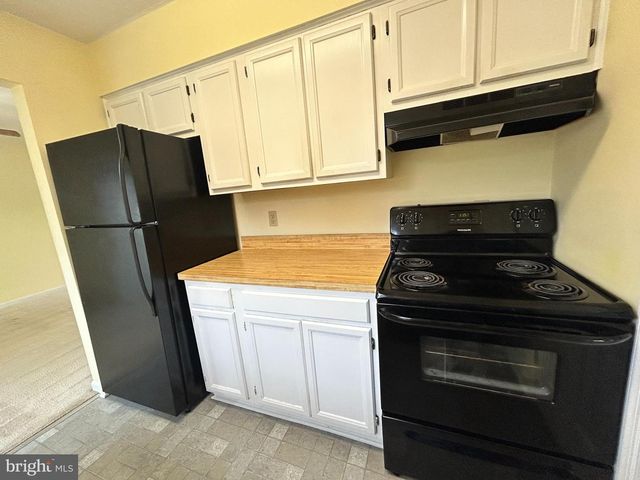 217 MIMOSA AVE, Colonial Beach, VA 22443