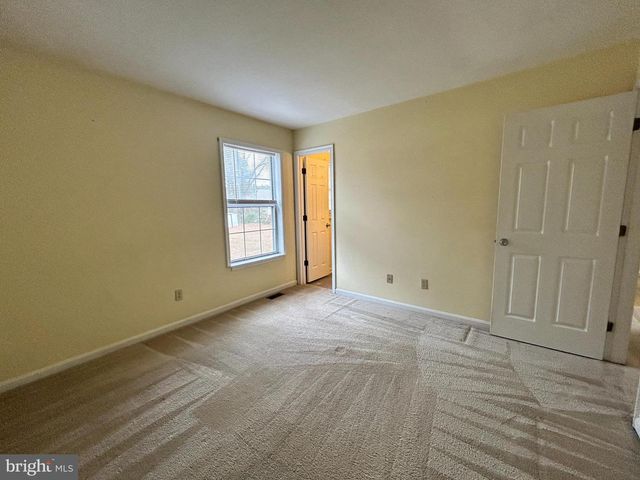 217 MIMOSA AVE, Colonial Beach, VA 22443