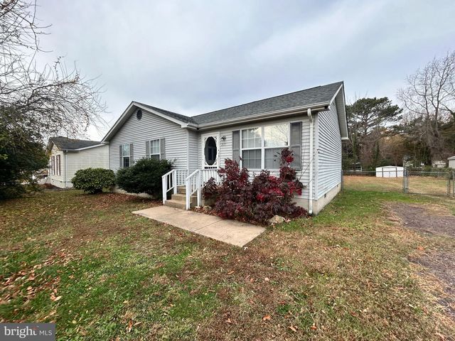 217 MIMOSA AVE, Colonial Beach, VA 22443