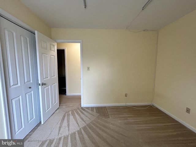 217 MIMOSA AVE, Colonial Beach, VA 22443