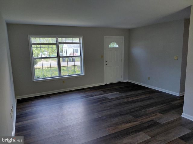 217 MIMOSA AVE, Colonial Beach, VA 22443