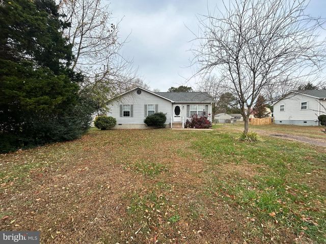 217 MIMOSA AVE, Colonial Beach, VA 22443