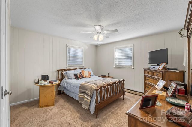 3261 Tolley Street, Claremont, NC 28610