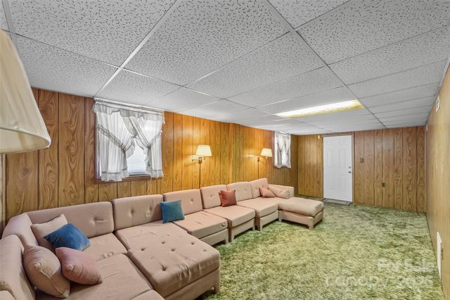 3261 Tolley Street, Claremont, NC 28610