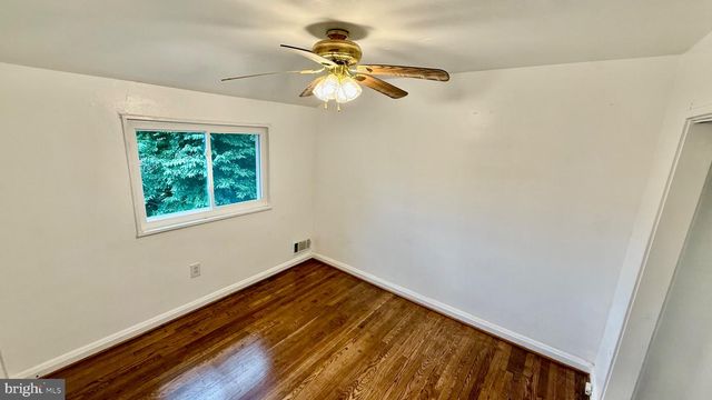 617 BRISBANE RD, Baltimore, MD 21229