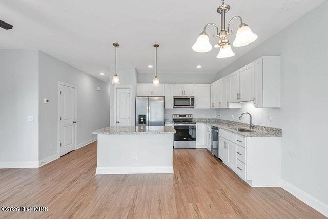 111 Pasture Lane B, Swansboro, NC 28584