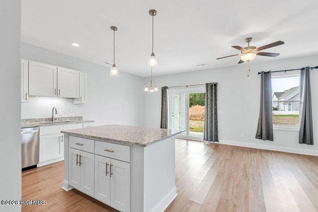 111 Pasture Lane B, Swansboro, NC 28584