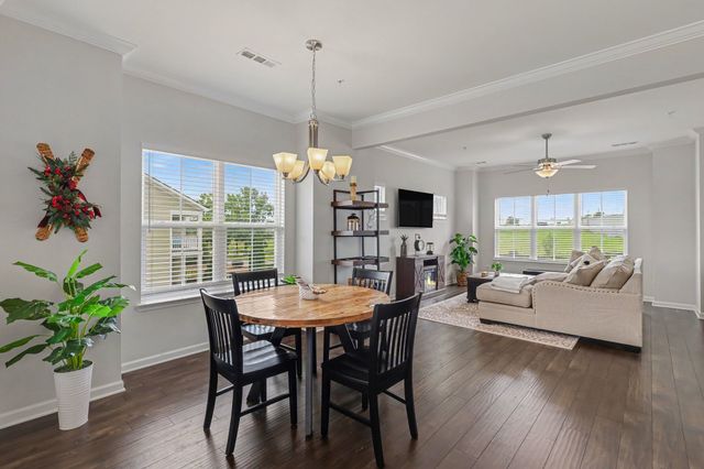 296 Kinsale Dr, Spring Hill, TN 37174