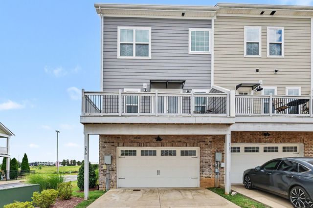 296 Kinsale Dr, Spring Hill, TN 37174