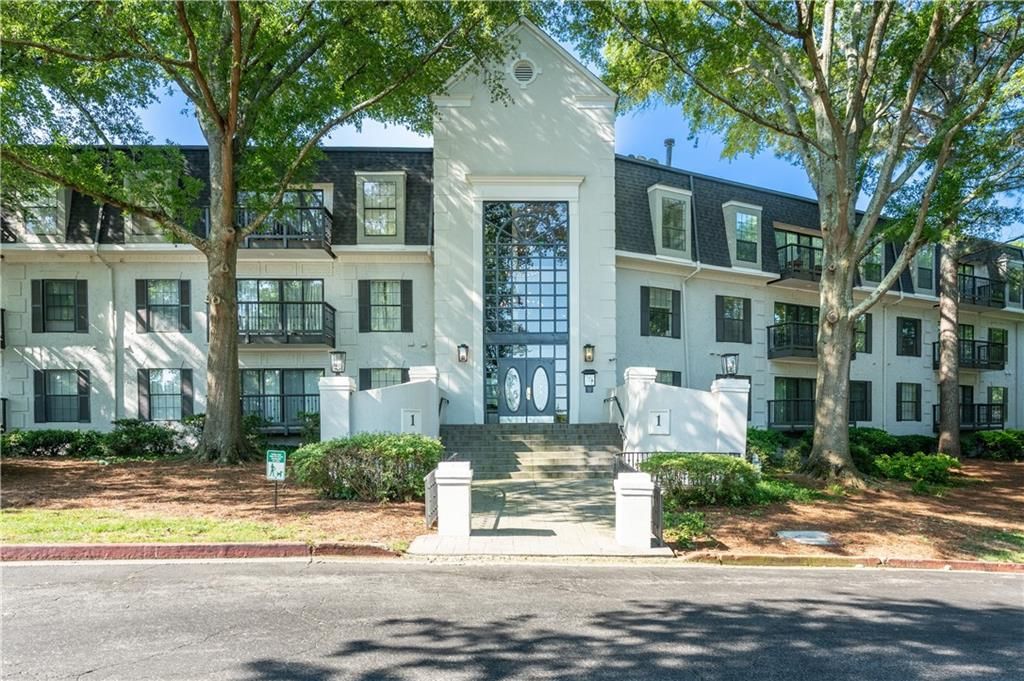 1105 Pine Heights NE Drive, Atlanta, GA 30324