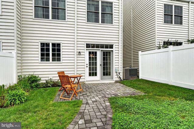 632 MAGNOLIA CT, Kennett Square, PA 19348