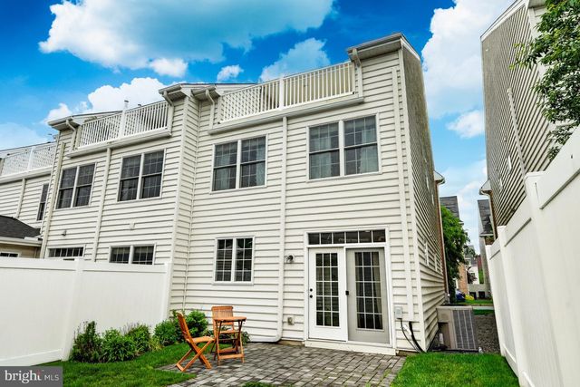 632 MAGNOLIA CT, Kennett Square, PA 19348