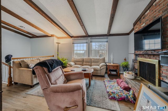 10 Amherst Court, Groton, CT 06355