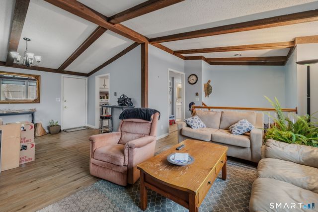 10 Amherst Court, Groton, CT 06355