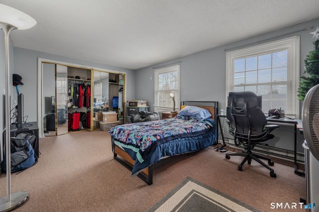 10 Amherst Court, Groton, CT 06355