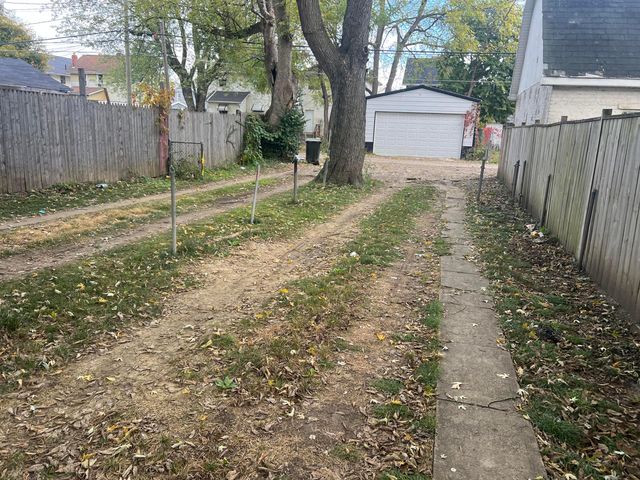 338-340 S Harris Avenue, Columbus, OH 43204