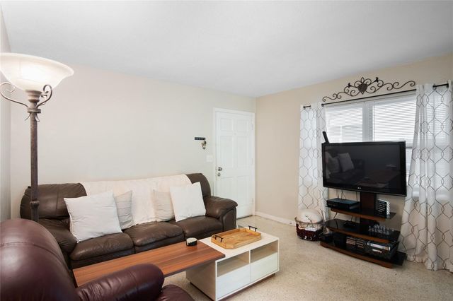 212 E HARVARD STREET, Orlando, FL 32804