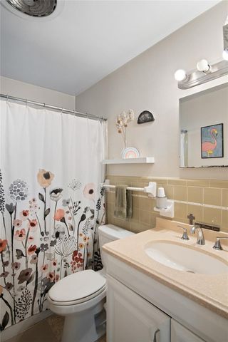 212 E HARVARD STREET, Orlando, FL 32804