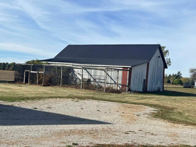 7650 E 400 S Road, Columbia City, IN 46725