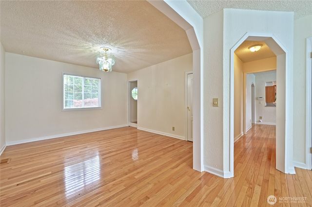 2272 Long Lake Road SE, Port Orchard, WA 98366