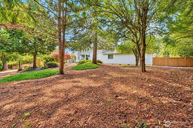 2272 Long Lake Road SE, Port Orchard, WA 98366