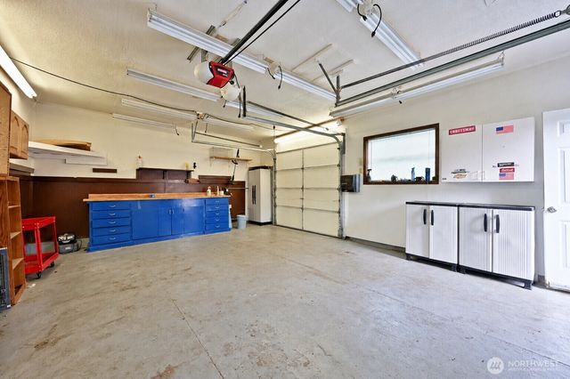 2272 Long Lake Road SE, Port Orchard, WA 98366