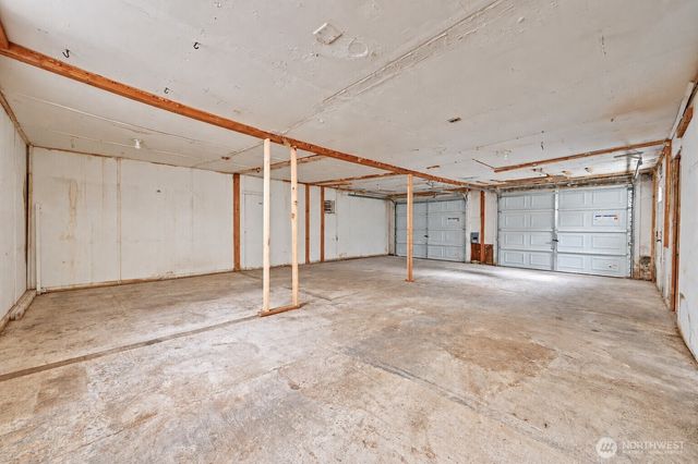 2272 Long Lake Road SE, Port Orchard, WA 98366
