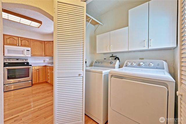 2272 Long Lake Road SE, Port Orchard, WA 98366