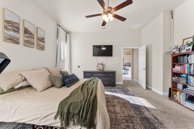 6918 Yellow Rose Ct, Midland, TX 79705