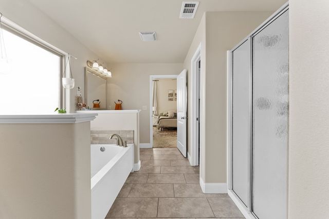 6918 Yellow Rose Ct, Midland, TX 79705