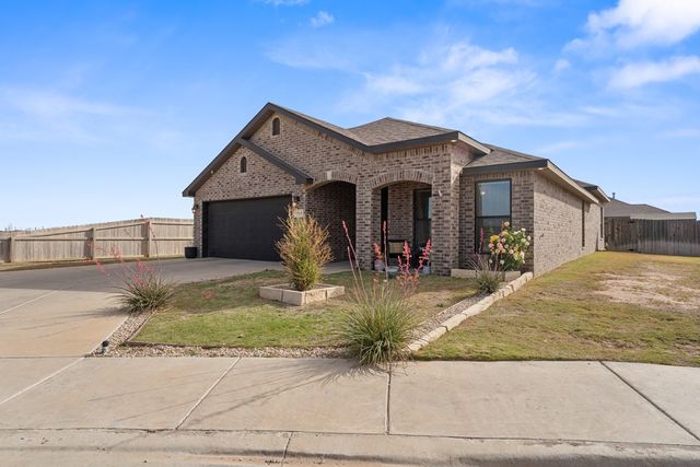 6918 Yellow Rose Ct, Midland, TX 79705